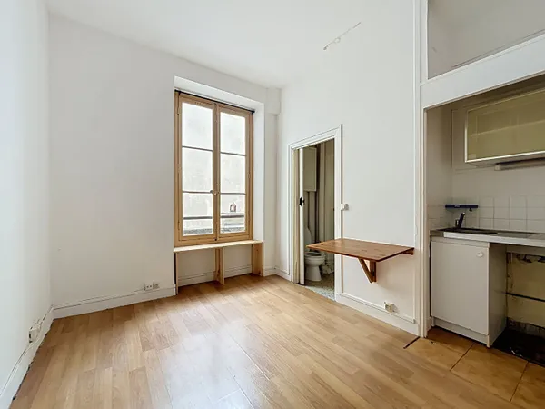 Appartement 1 pièce 14 m²
