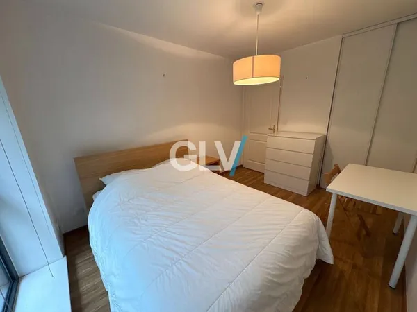 Appartement 1 pièce 82 m²