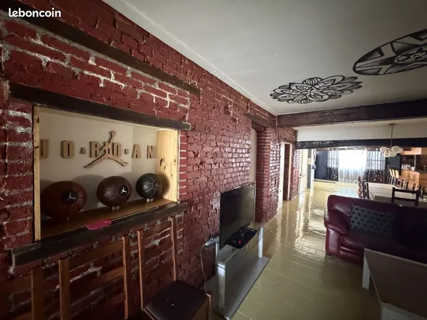 Maison 5 pièces 178 m²