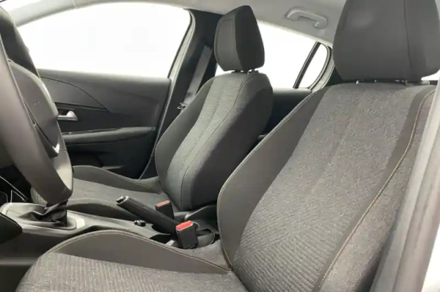Peugeot 208 100 s&amp;s bvm6 — photo 13