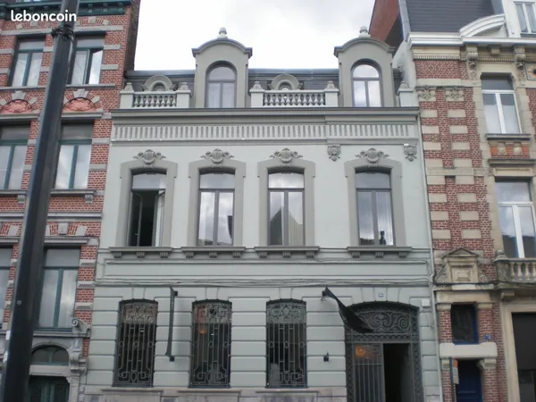 Bureaux dans hôtel particulier Avenue Jean Lebas