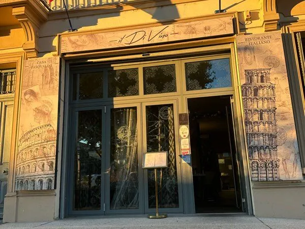 Restaurant clé en main - Fonds de commerce (Murs possibles)