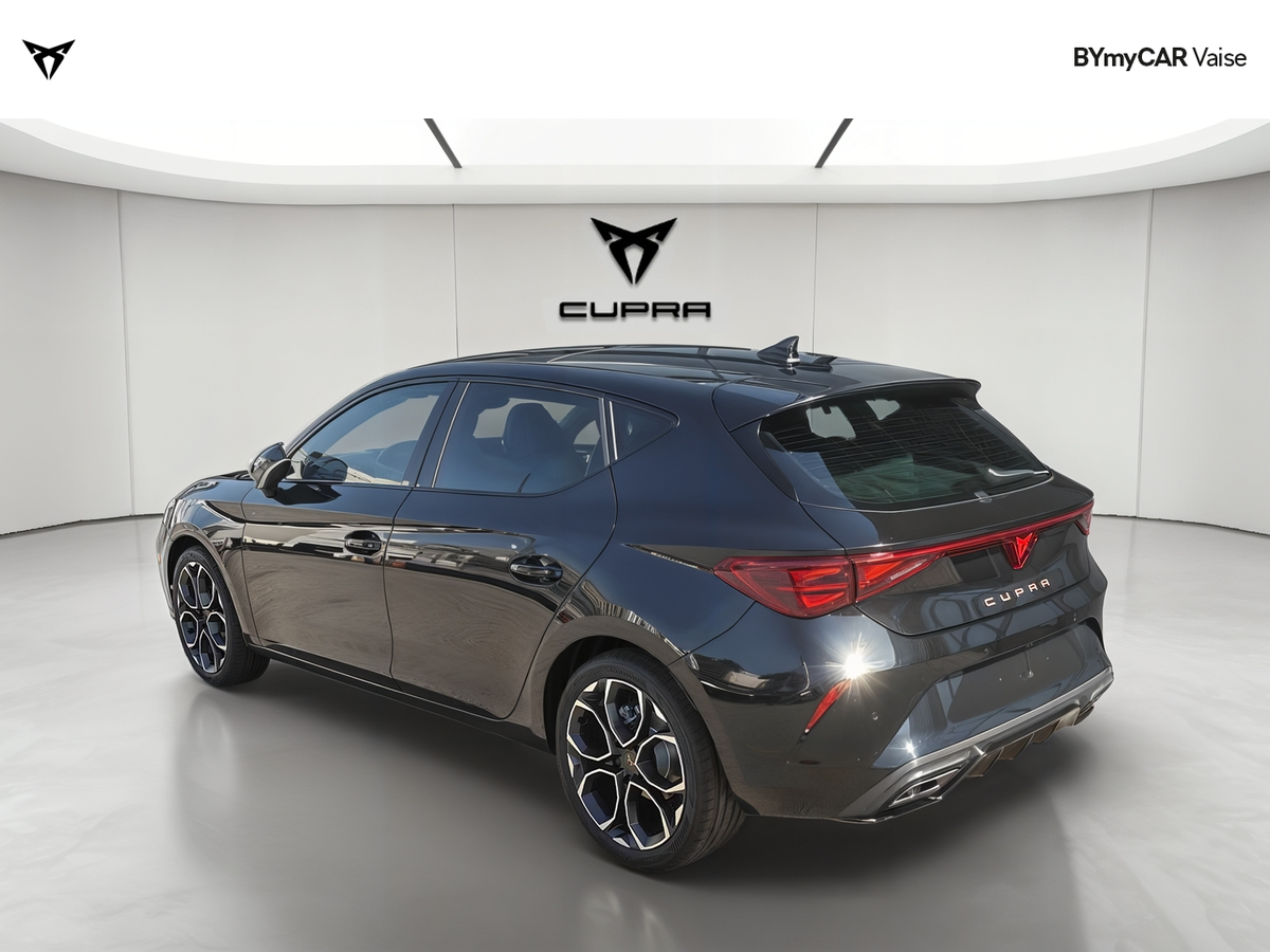 Cupra Leon 1.5 eTSI Hybrid 150 ch DSG7 — photo 3