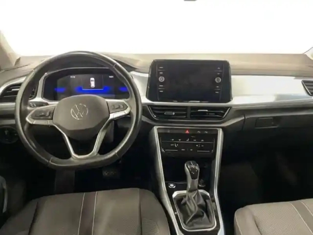 Volkswagen T-Roc 1.5 tsi evo 150 start/stop dsg7 life — photo 9