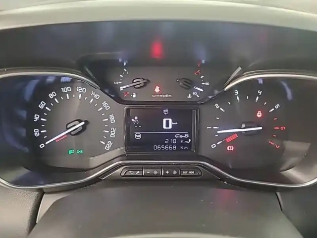 Citroën C3 Aircross puretech 110 s&amp;s bvm6 — photo 10