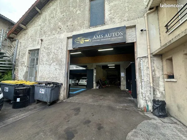 Commerce Vente Mantes-la-Ville 300m² 120000€