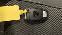 Peugeot 2008 1.2 Hybrid 145ch GT e-DCS6 — photo 16