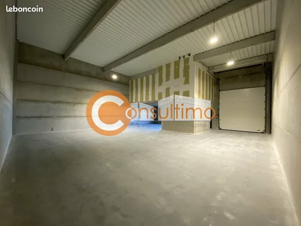 LOCAL D'ACTIVITE 225 m² MIOS
