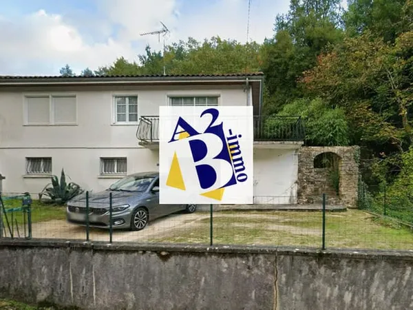 MAISON MORNAC 4 CHAMBRES SOUS SOL JARDIN