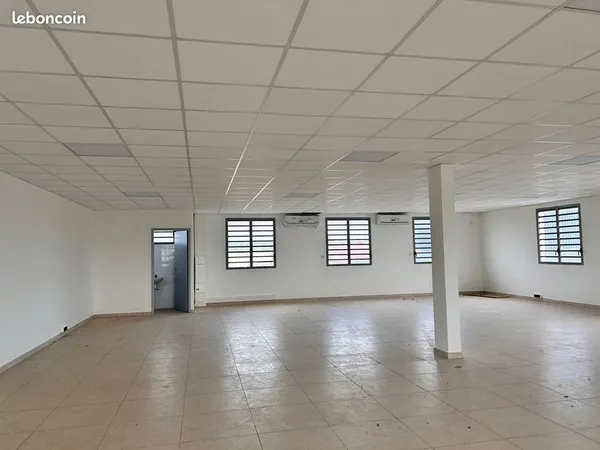 Bureaux 169 m² CAYENNE