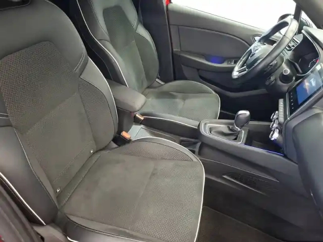 Renault Clio tce 130 edc fap — photo 9
