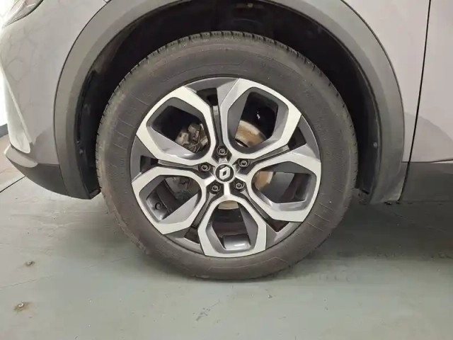 Renault Captur tce 90 - 21 — photo 26