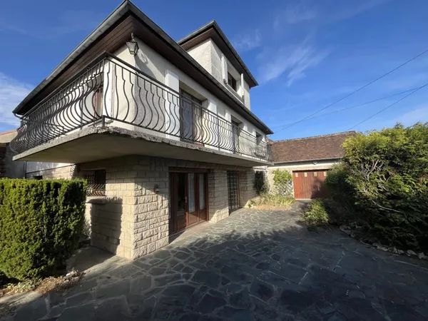 Grande maison familiale de 167 m² à Paley