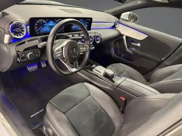Mercedes Cla 180 coupé amg line — photo 11