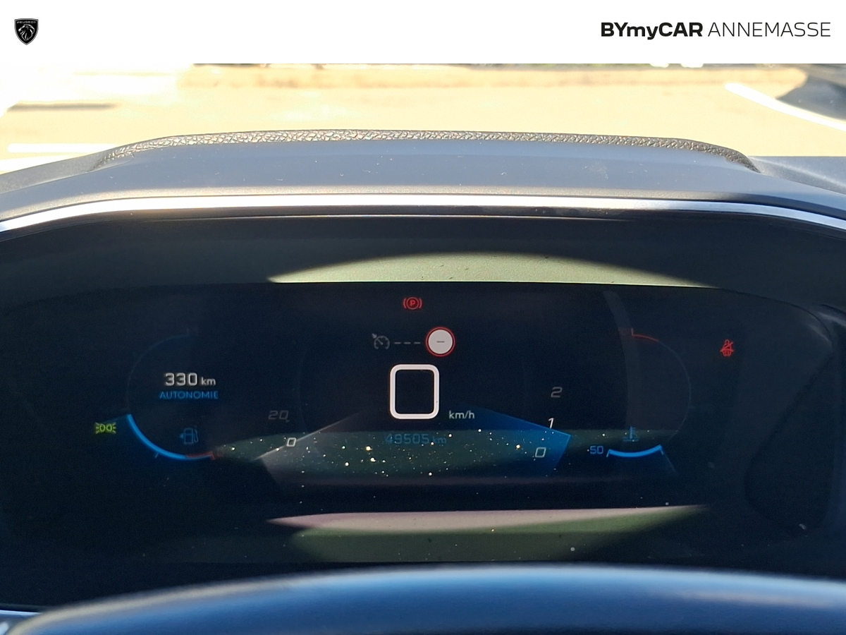 Peugeot 208 PureTech 100 S&amp;S BVM6 — photo 30