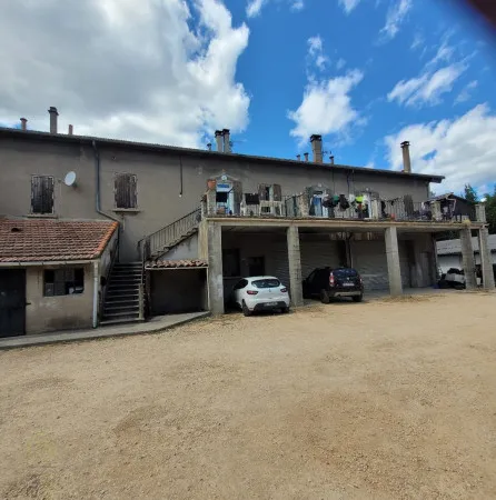 Immeuble de rapport 1997 m²