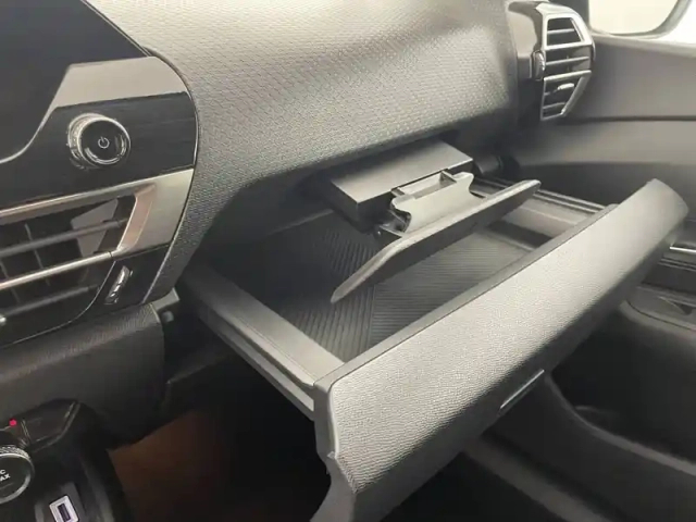 Citroën C4 puretech 130 s&amp;s bvm6 — photo 33