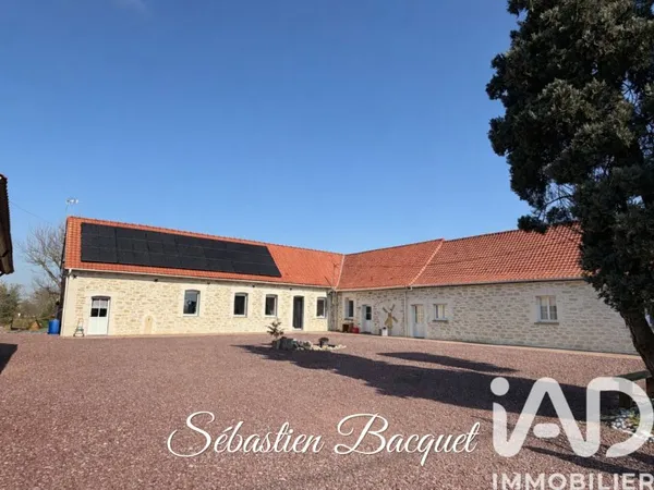Maison 14 pièces 371 m²