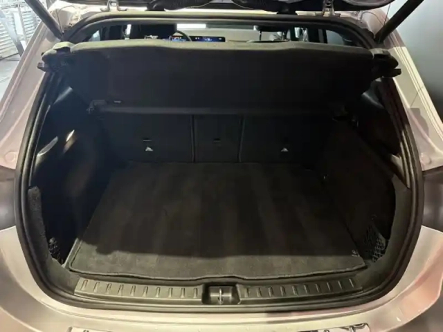 Mercedes Gla 200 d amg line — photo 29
