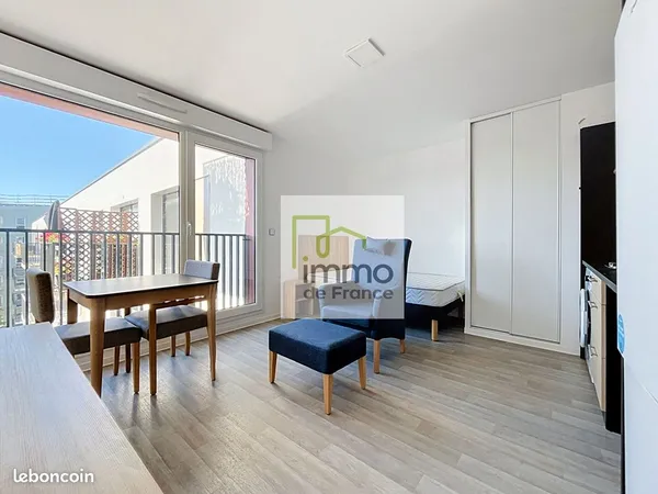 Studio 1 pièce 26 m²