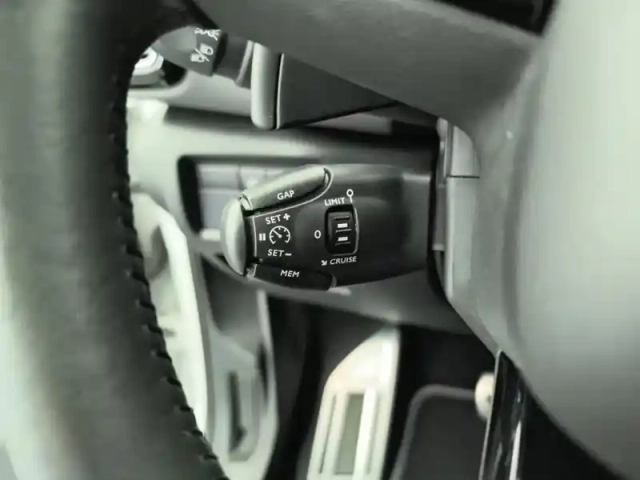 Citroën C5 Aircross hybride rechargeable 225 s&amp;s e-eat8 shine pack — photo 18