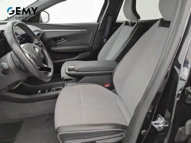 Renault Megane e-tech ev60 220 ch optimum charge — photo 9