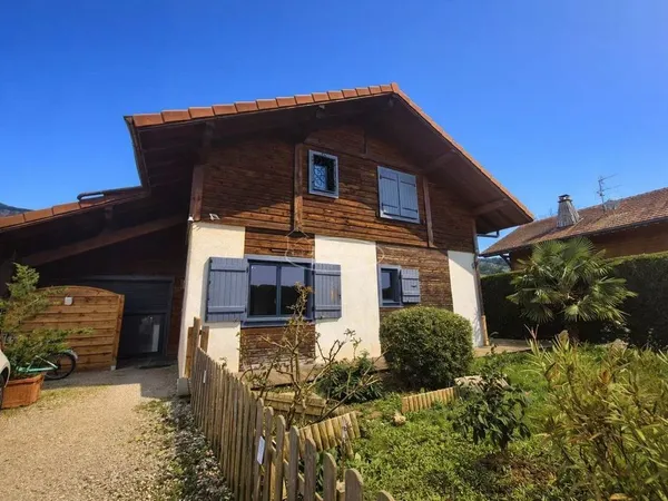 Maison de luxe 5 pièces 104 m²
