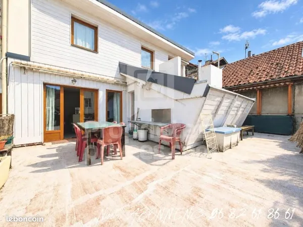 Maison 5 pièces 120 m²