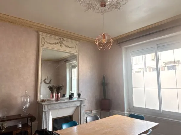 Maison de caractère 174 m² - 5 chambres - Jardin - Saint-Amand-Montrond