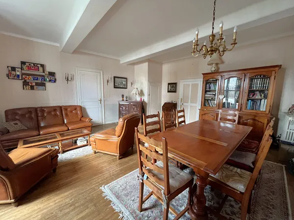 Maison bourgeoise avec jardin et garage, 4 chambres, agglomération nantaise
