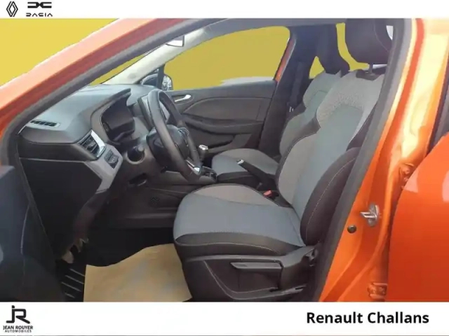 Renault Clio 1.0 tce 90ch evolution — photo 3