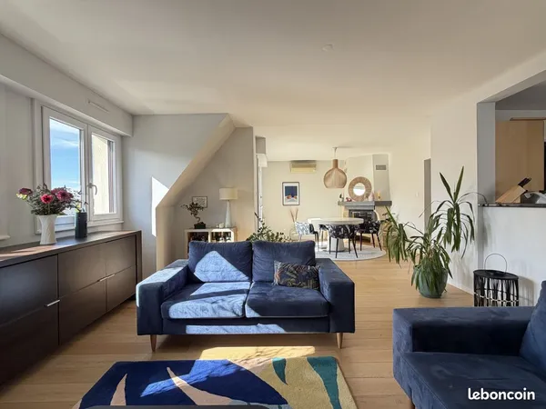 Triplex 7 pièces 180 m²