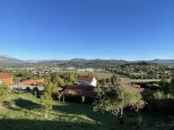 Terrain 512 m²