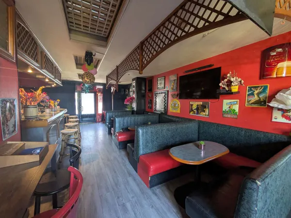 Hôtellerie et restauration Vente Fougères 84800€