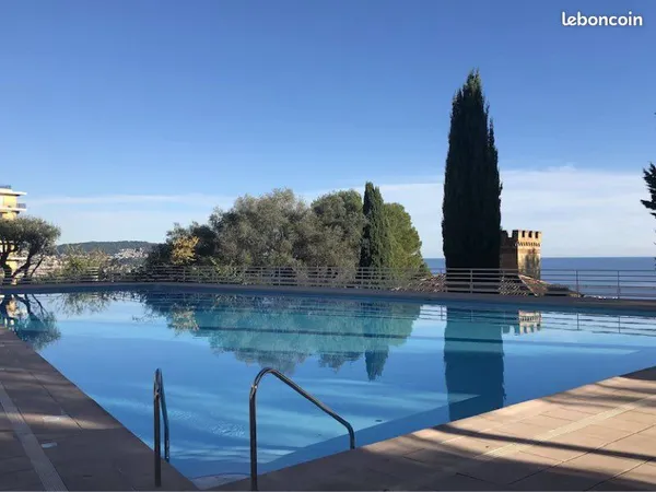 Location studio 24m2 avec 20m2 terrasse secteur Fabron archet