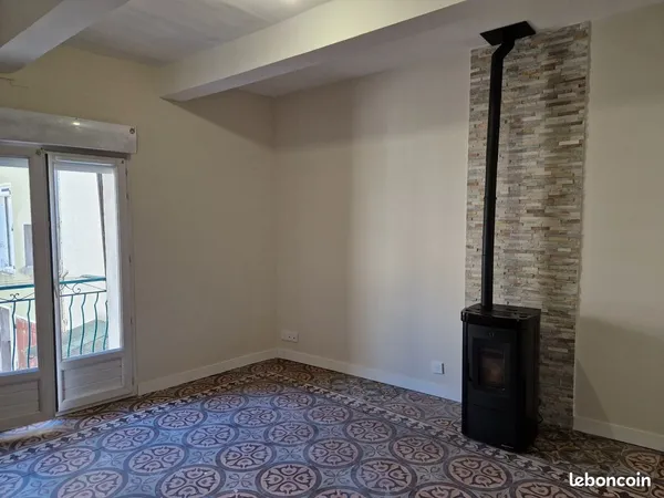 Maison 81 m² - 3 chambres - Adissan