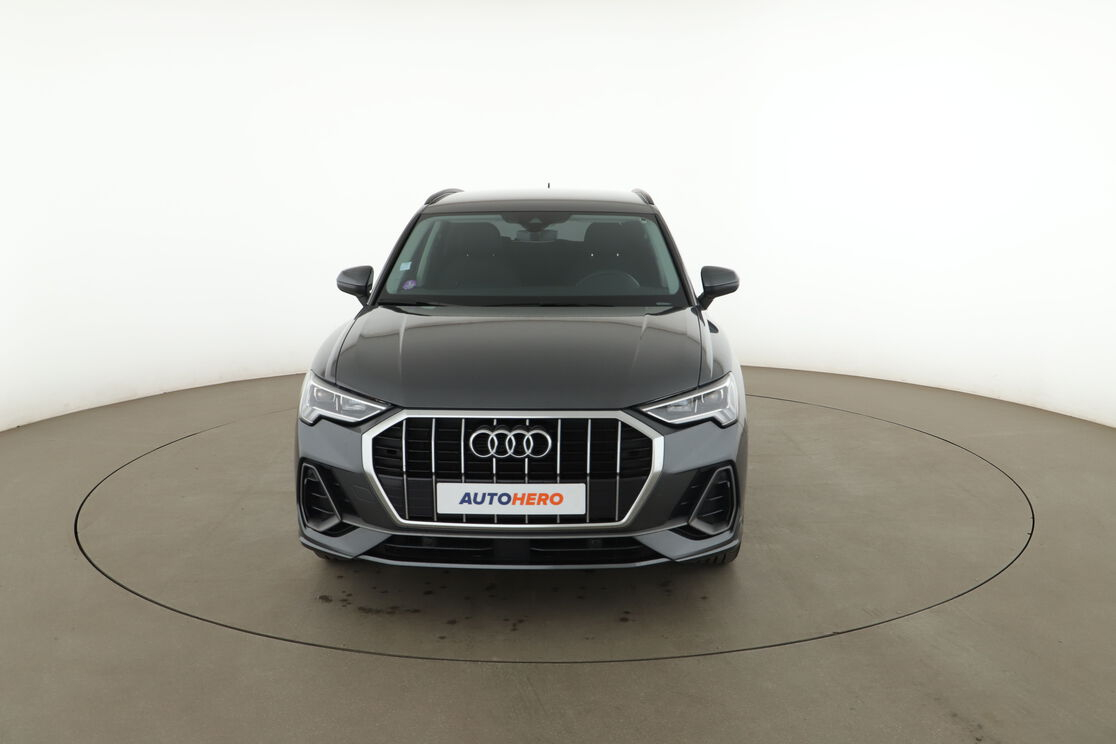 Audi Q3 35 TFSI S Tronic 7 — photo 8
