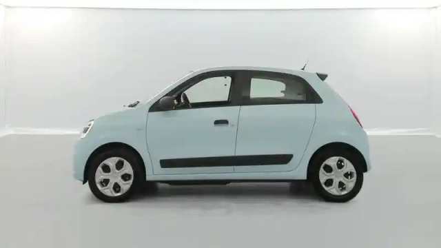 Renault Twingo iii e-tech — photo 11