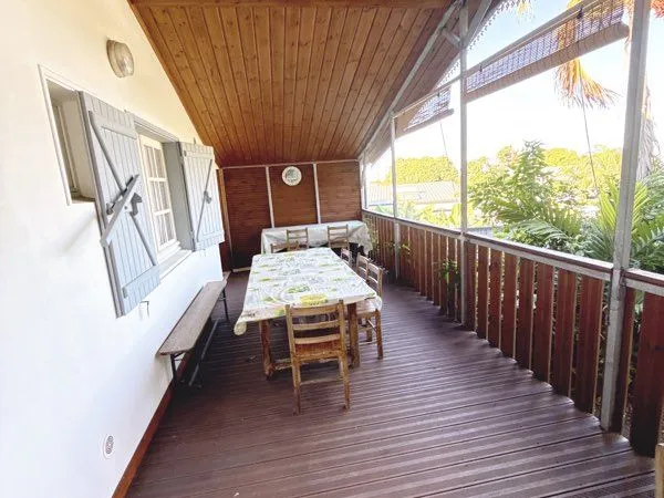 Charmante maison Saint Joseph Le Goyave
