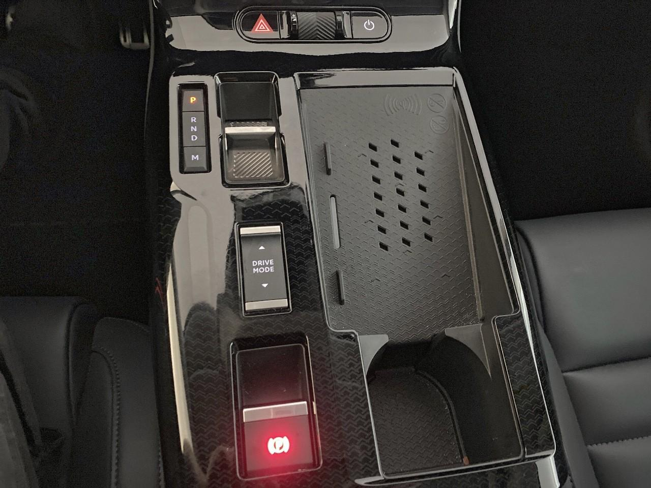 Citroën C5 Aircross hybride 145 ch e-dcs6 max — photo 17