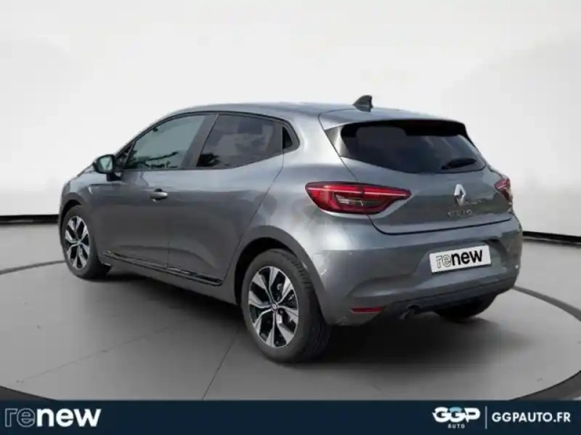 Renault Clio 1.0 tce 90ch evolution — photo 3