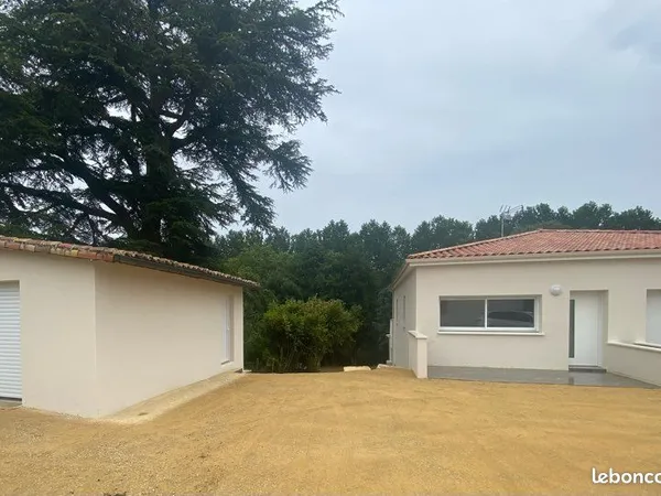 Maison à louer à Verrieres 86410