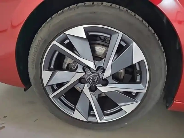 Peugeot 308 puretech 130ch s&amp;s eat8 — photo 80