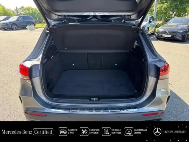 Mercedes Gla 200 d 150ch amg line 8g-dct — photo 12