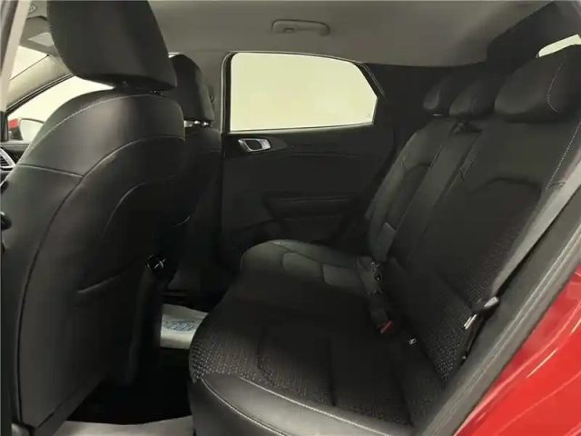 Kia Xceed 1.0l t-gdi 120 ch isg bvm6 — photo 12