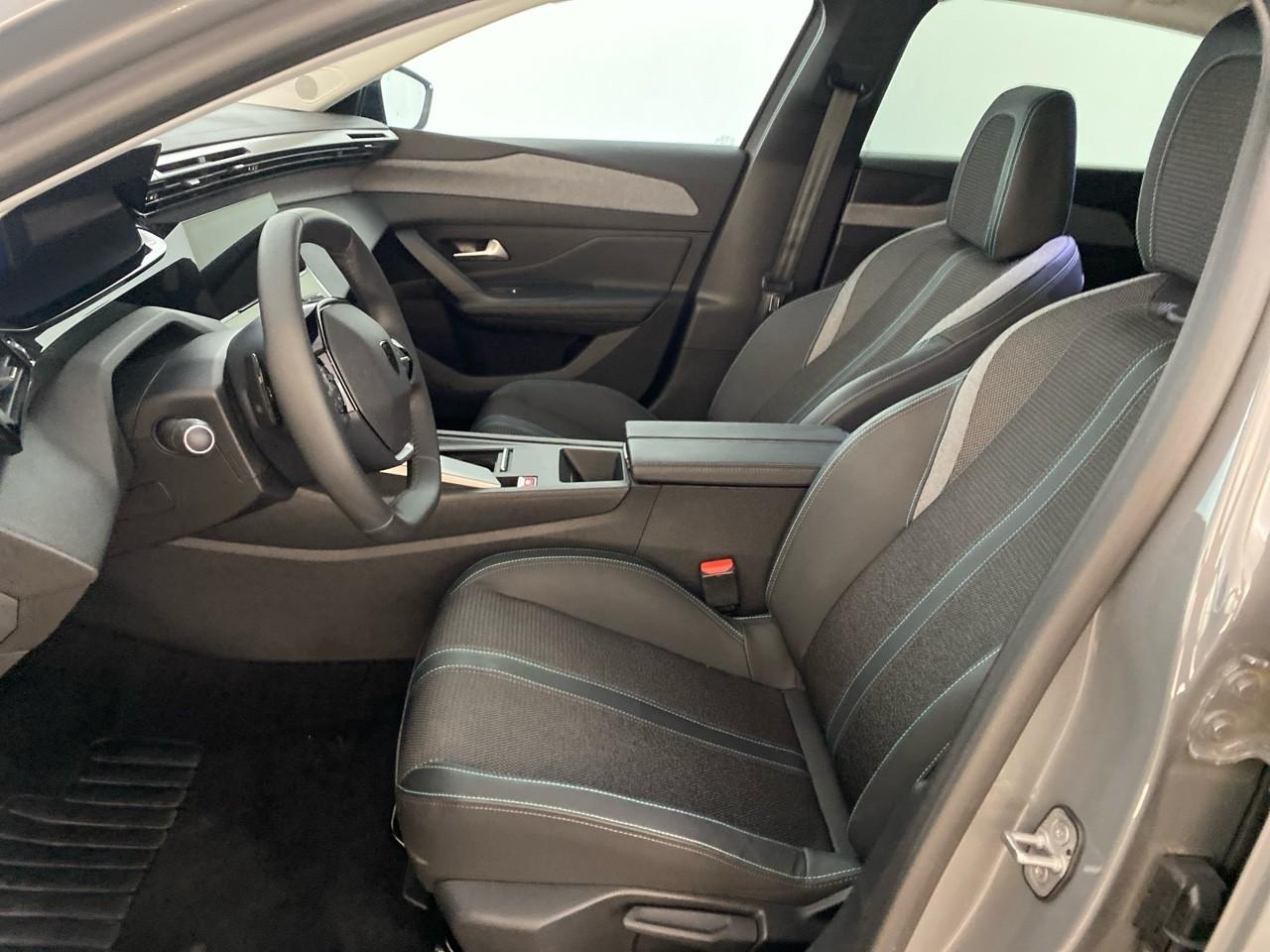 Peugeot 308 hybrid 145 e-dcs6 allure — photo 9