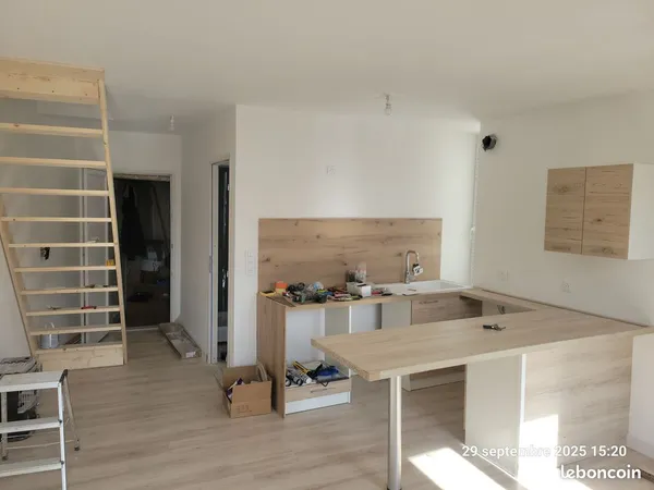 Location logement T3 centre SAINT GEOIRE EN VALDAINE