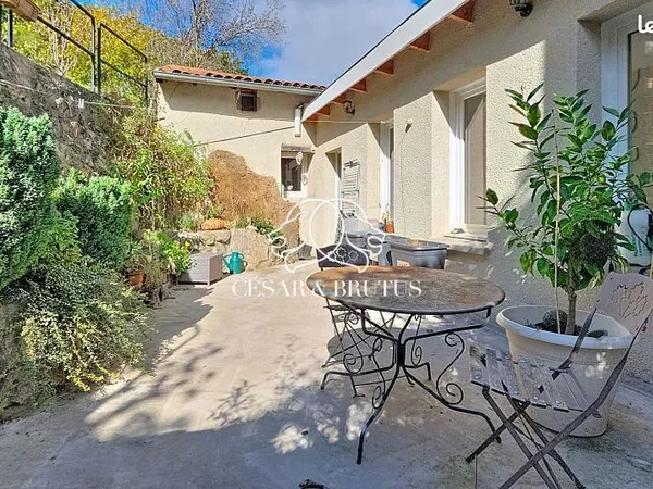 Maison 7 pièces 173 m²