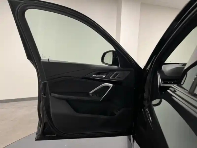 Bmw X1 sdrive18d 150ch m sport — photo 7
