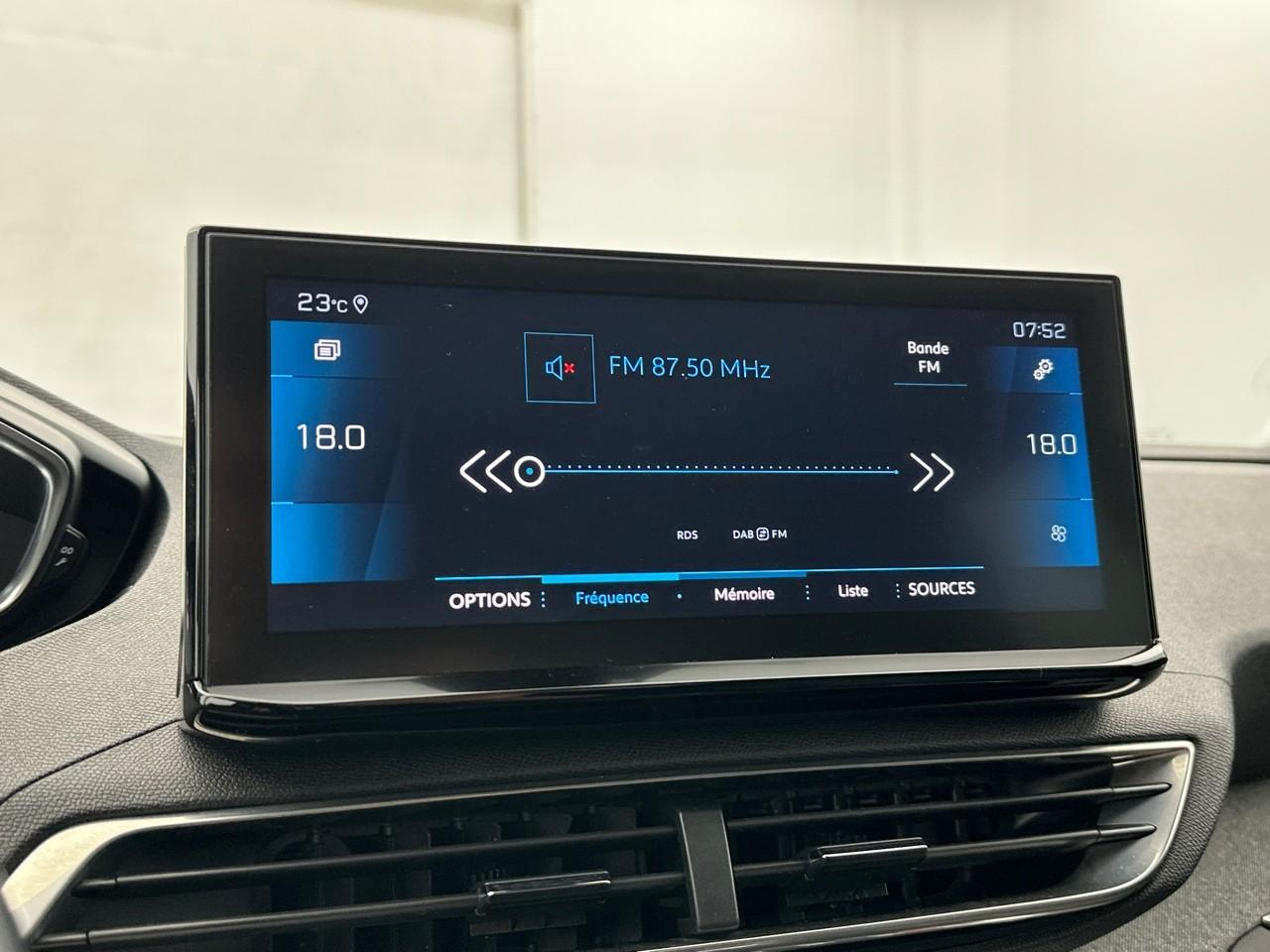 Peugeot 3008 puretech 130ch s&s bvm6 allure pack — photo 22